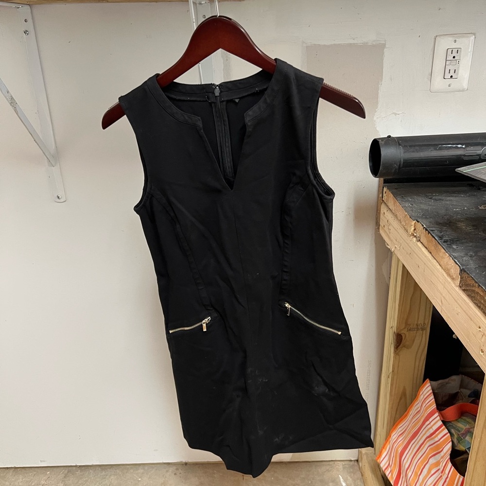 Ann Taylor Black Mini Dress in Medium